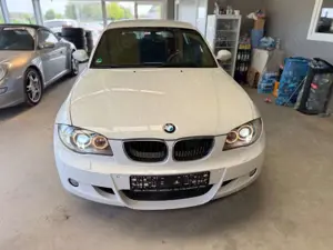 BMW 120 i M-Paket / Xenon / Sitzheizung / 1 Hand