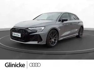 Audi RS3 EXCLUSIVE+CARBON+280 KM/H+SCHALE