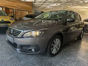 Peugeot 308 Allure 1.5 BlueHDi NAVI SHZ KAMERA TEMP DAB+