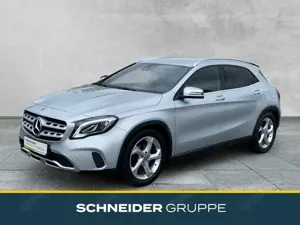 Mercedes-Benz GLA 180 Urban LED+NAVI+KAMERA+SHZ+DAB+KLIMA