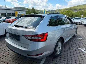 Skoda Superb Bild 2