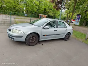 Renault Laguna 1.6 16V Bild 2