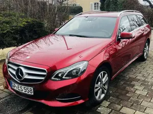 Mercedes-Benz E 350 E 350 T BlueTEC 4Matic 7G-TRONICElegance