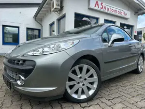 Peugeot 207 1.6 16V Turbo Sport Cabrio+2.HAND+E.VERDECK+KLIMAT
