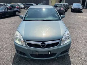 Opel Vectra Bild 2