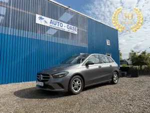 Mercedes-Benz B 180 **Automatik**62 TKM**AHK**LED**Digital**