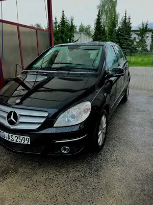 Mercedes-Benz B 170 NGT BlueEFFICIENCY Autotronic