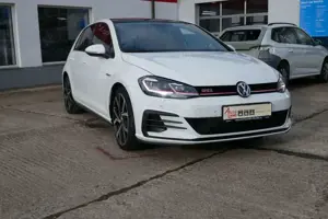 Volkswagen Golf GTI Performance DSG Pano/Nav/Kam/LED