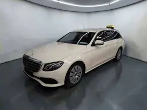 Mercedes-Benz E 200 D T TAXI U-FREI*TAXAMETER*LED*2-HAND*ANALOG