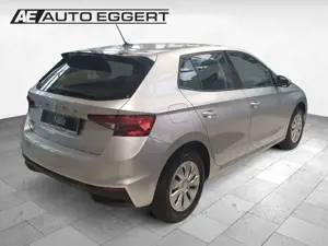 Skoda Fabia Essence 1,0 TSI Sperrdiff. DAB SHZ Notbremsass. PD Bild 4