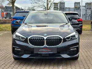 BMW 120 d Sport Line Automatik Live Cockpit Prof.