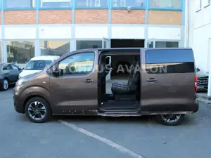 Opel Zafira Life Innovation M*8-SITZE~PANO~XEN~LEDER Bild 3