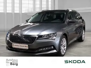 Skoda Superb Combi Style 2.0 TDI DSG StandHZG AHK Navi Digitale