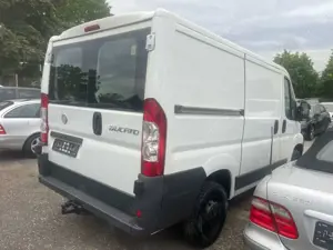 Fiat Ducato Kasten 2,2 TD 30 100 TÜV+SERVICE NEU !!! Bild 3