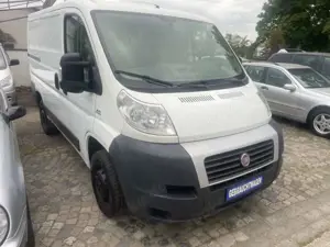 Fiat Ducato Kasten 2,2 TD 30 100 TÜV+SERVICE NEU !!! Bild 4