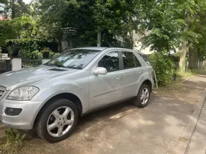 Mercedes-Benz ML 280 ML 280 CDI (164.120) Bild 3