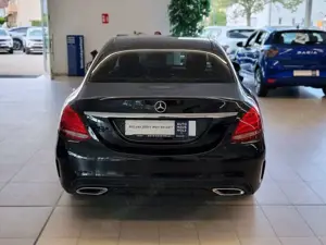 Mercedes-Benz C 250 AMG Line Limousine LED SHZ Bild 3