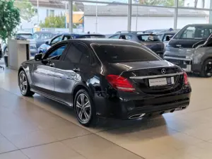 Mercedes-Benz C 250 AMG Line Limousine LED SHZ Bild 2