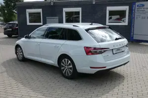 Skoda Superb Combi 'Style iV' #ACC #NAVI #STDHZG #BUSIN Bild 4