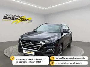Hyundai TUCSON - SHZ/LHZ/KAMERA/PANO/ WENIG KM!