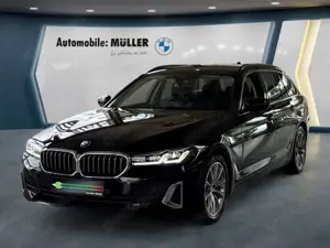 BMW 520 d Touring Luxury Line Park-Assistent HUD Luftfeder