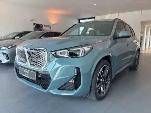 BMW iX1 xDrive30 M Sportpaket