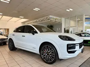 Porsche Cayenne GTS Coupe SportDesign/AHK/ACC/HeadUp