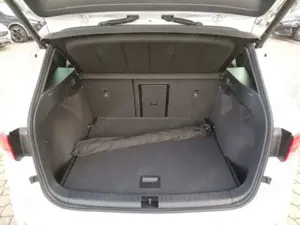 CUPRA Ateca ATECA 1.5 TSI DSG 5 J.GAR.*PARKLENKASS. NAVI SHZ Bild 4