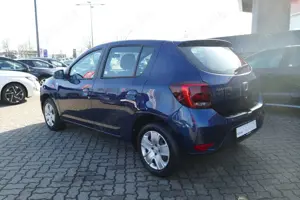 Dacia Sandero II 0.9 TCE Comfort Navi Tempomat DAB USB Bild 3