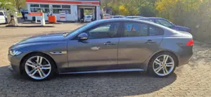 Jaguar XE Bild 2