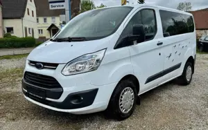 Ford Transit Custom Boden für Rollstuhlbefestigung geeignet