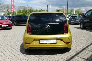Volkswagen up! 1.0 Basis Klima Bluetooth USB AUX Bild 4