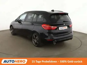 BMW 220 Bild 4