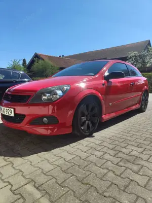 Opel Astra GTC 1.8 Sport