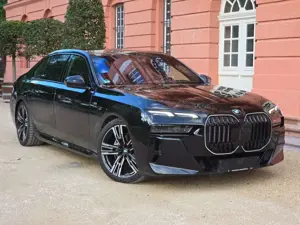 BMW 740 d xDrive M Sport+NEUWERTIG+GARANTIE+2.Hand