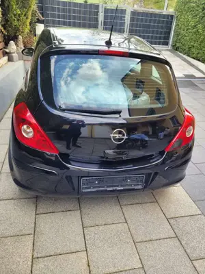 Opel Corsa Corsa 1.4 16V Cosmo Bild 3