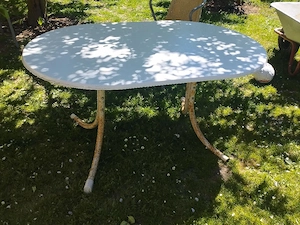 Pflanztisch Gartentisch zu verschenken 