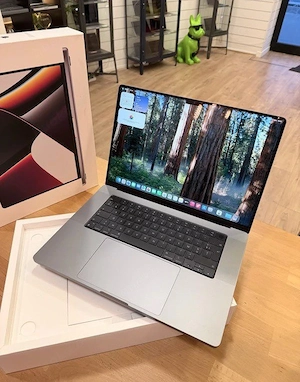    MacBook Pro 16-inch M1 Pro   32 GB RAM   1 TB SSD in ausgezeichnetem Zustand. Bild 2