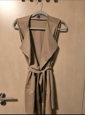Beige ärmellose Weste Cardigan von SHEIN mit Bindegürtel   XL