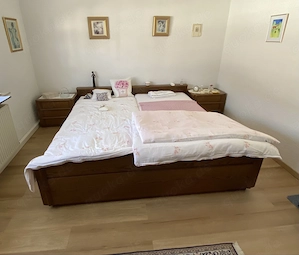 Doppelbett mit Bettrosten sgt Zustand 2x2 m