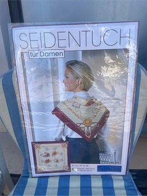 Neues Seidentuch von Giada, 100% Seide, OVP