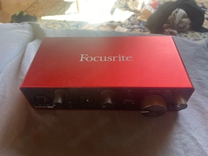 Focusrite Scarlett 2i2 gen3 Bild 2