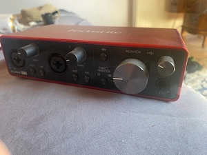 Focusrite Scarlett 2i2 gen3 Bild 4