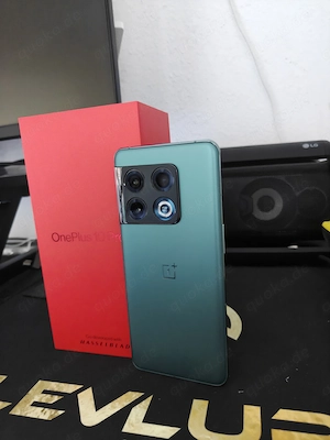 ONE PLUS 10 pro Emerald Forest top Zustand  Bild 3