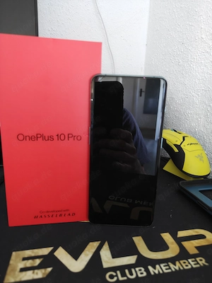 ONE PLUS 10 pro Emerald Forest top Zustand  Bild 4