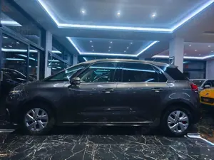 Citroen C4 SpaceTourer NAVI SHZ MFL AHK