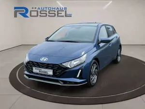 Hyundai i20 1,0 T-GDI DCT Family Edition  16" Alu Navi RFK