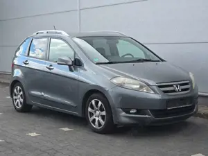 Honda FR-V
