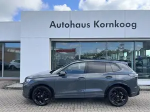 Volkswagen Tiguan 1.5 eTSI R-Line Black Style AHK 20 Navi LED