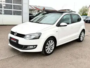 Volkswagen Polo 1.2 TSI Life Klimaauto_Pano_Sitzhz_Alu_